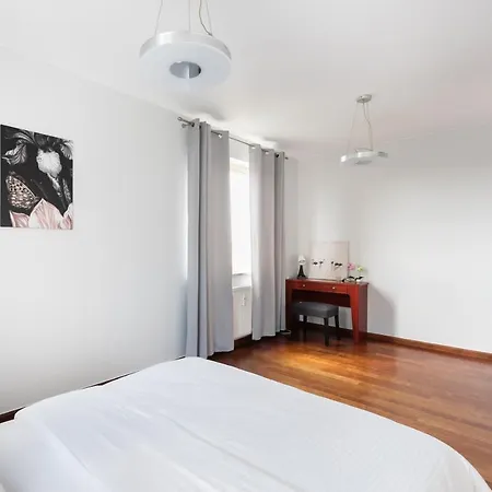 Mokotow Open Business By Bookinghost * 바르샤바